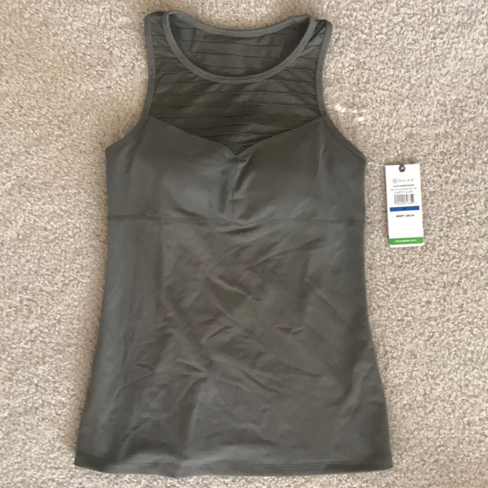 Gaiam sports top